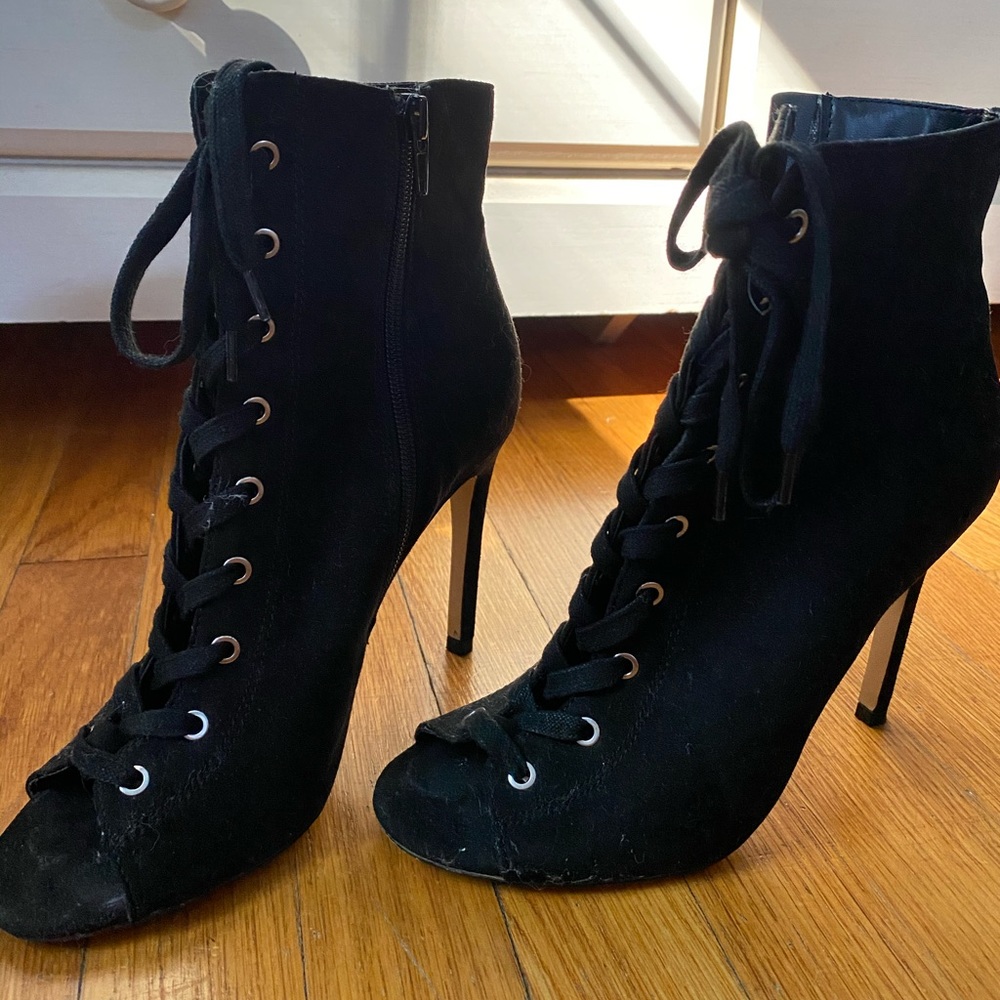 Mix No. 6 Black Fribeth Bootie